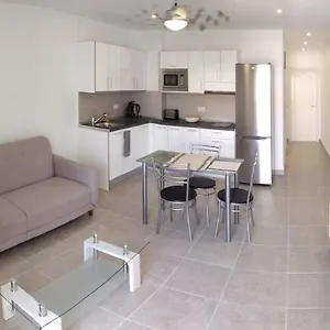 Modern 1 Bed Cristianos Apartment